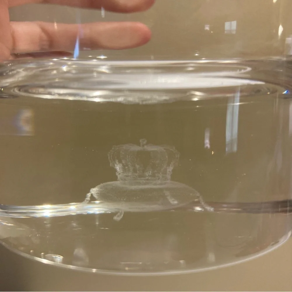 Crown Royal 3D Hologram Floating Pillow Etched Rocks Tumbler Glass